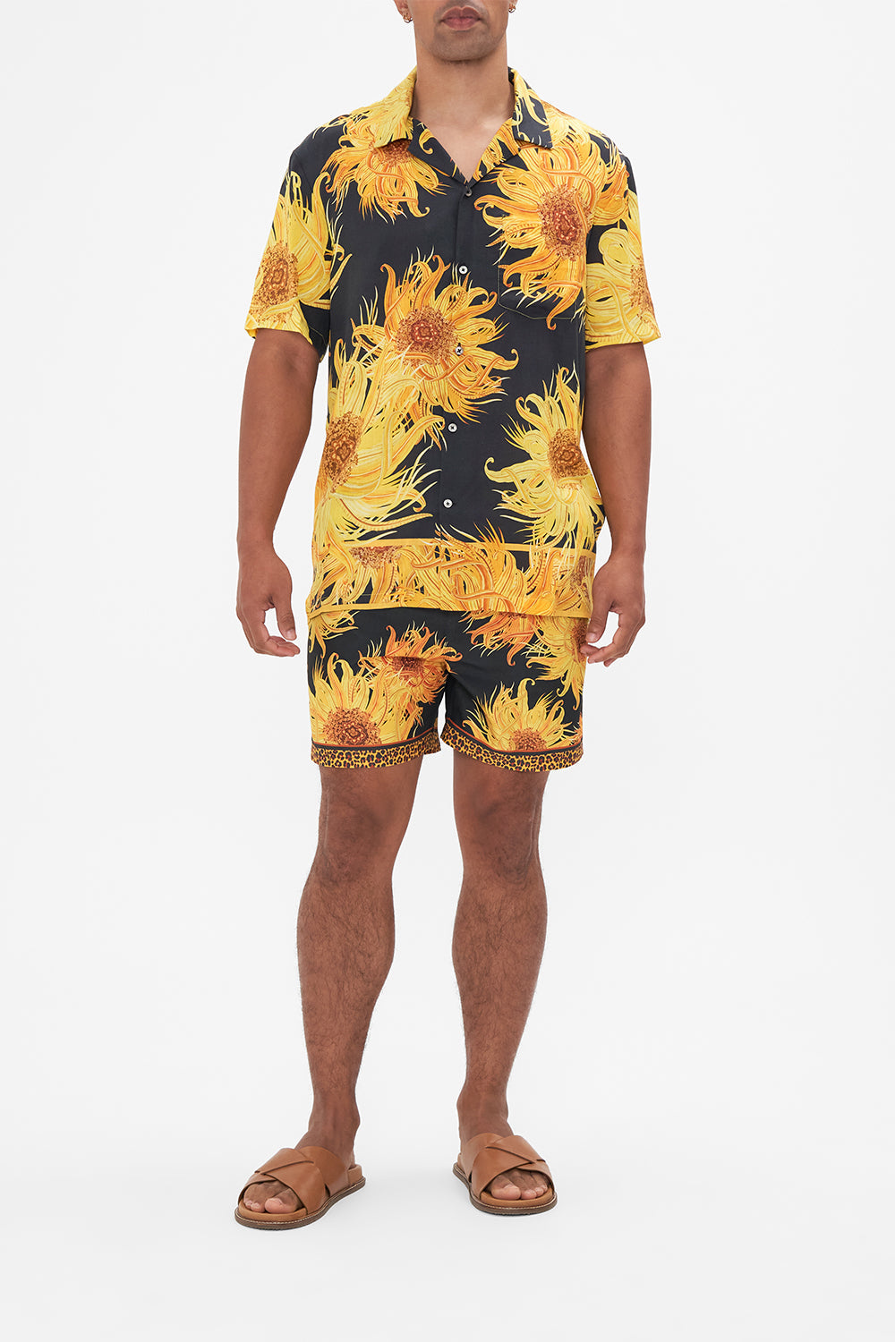 SHORT SLEEVE CAMP COLLARED SHIRT