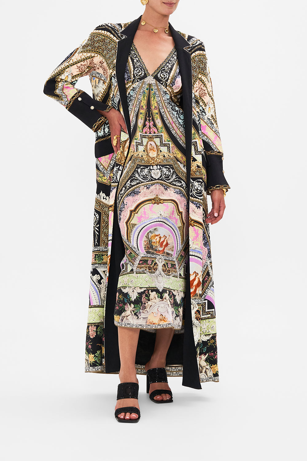 CUFFED SIDE SPLIT COAT