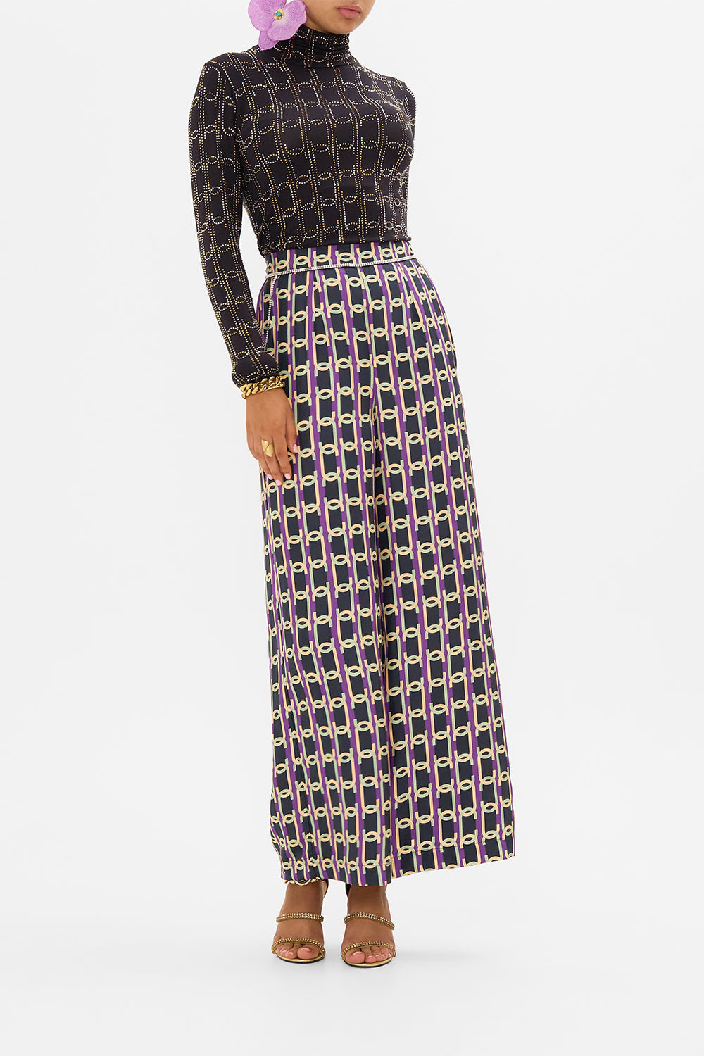 STRAIGHT LEG RELAXED TROUSER