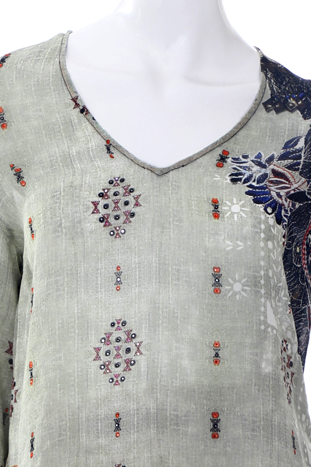 BLOUSE