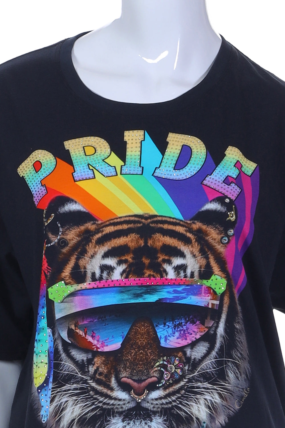 T-SHIRT