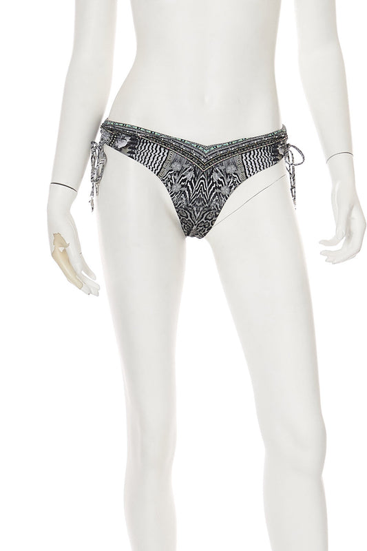 HIGH LEG ROUCHED SIDE PANT