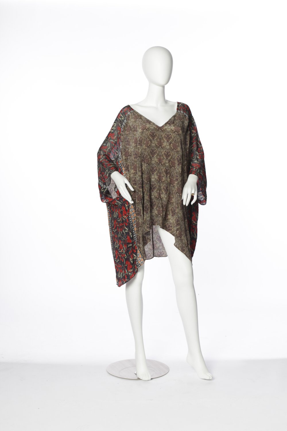 SHORT KAFTAN WITH YOKE